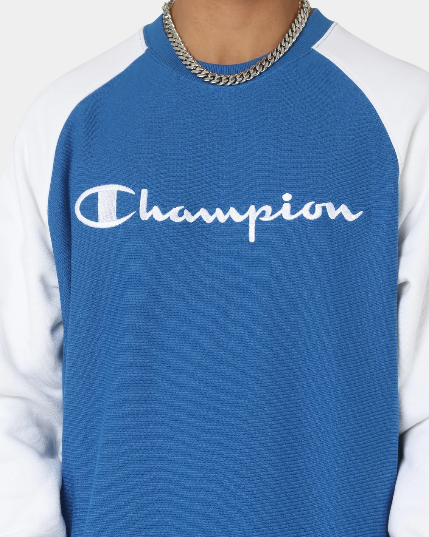 Champion Reverse Weave Raglan Crew Living In Blue