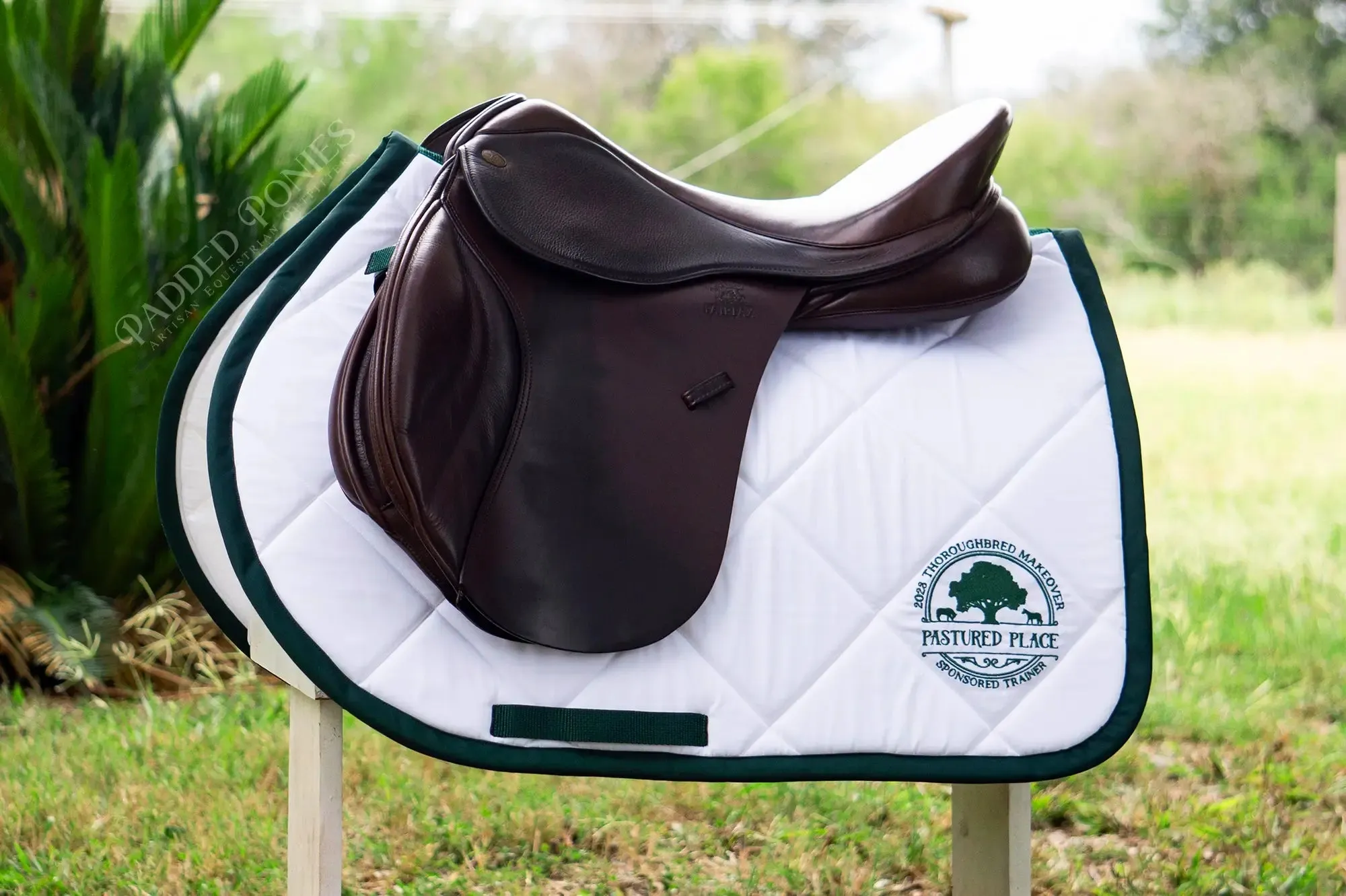 Custom Embroidered Logo Solid Color Saddle Pad