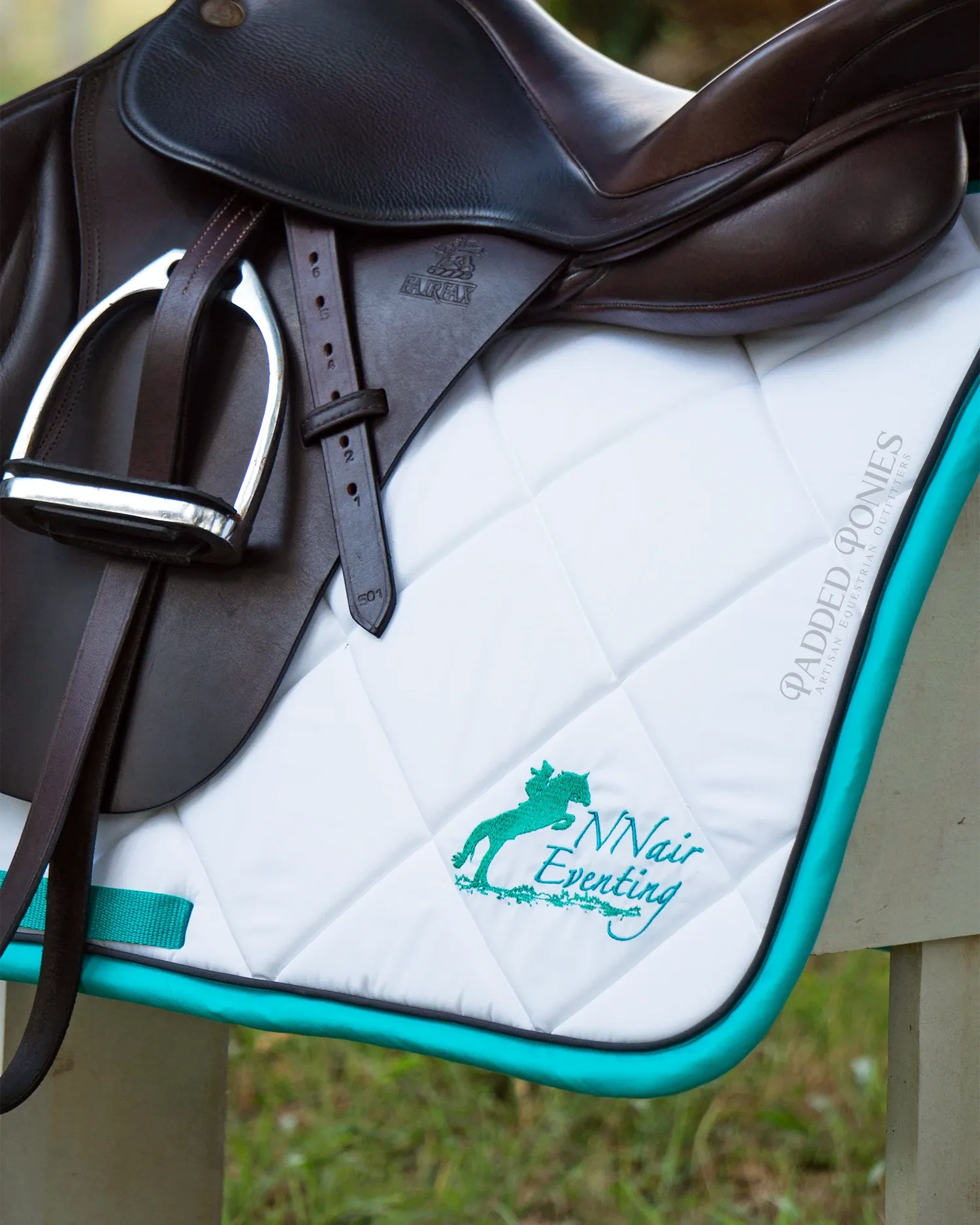 Custom Embroidered Logo Solid Color Saddle Pad