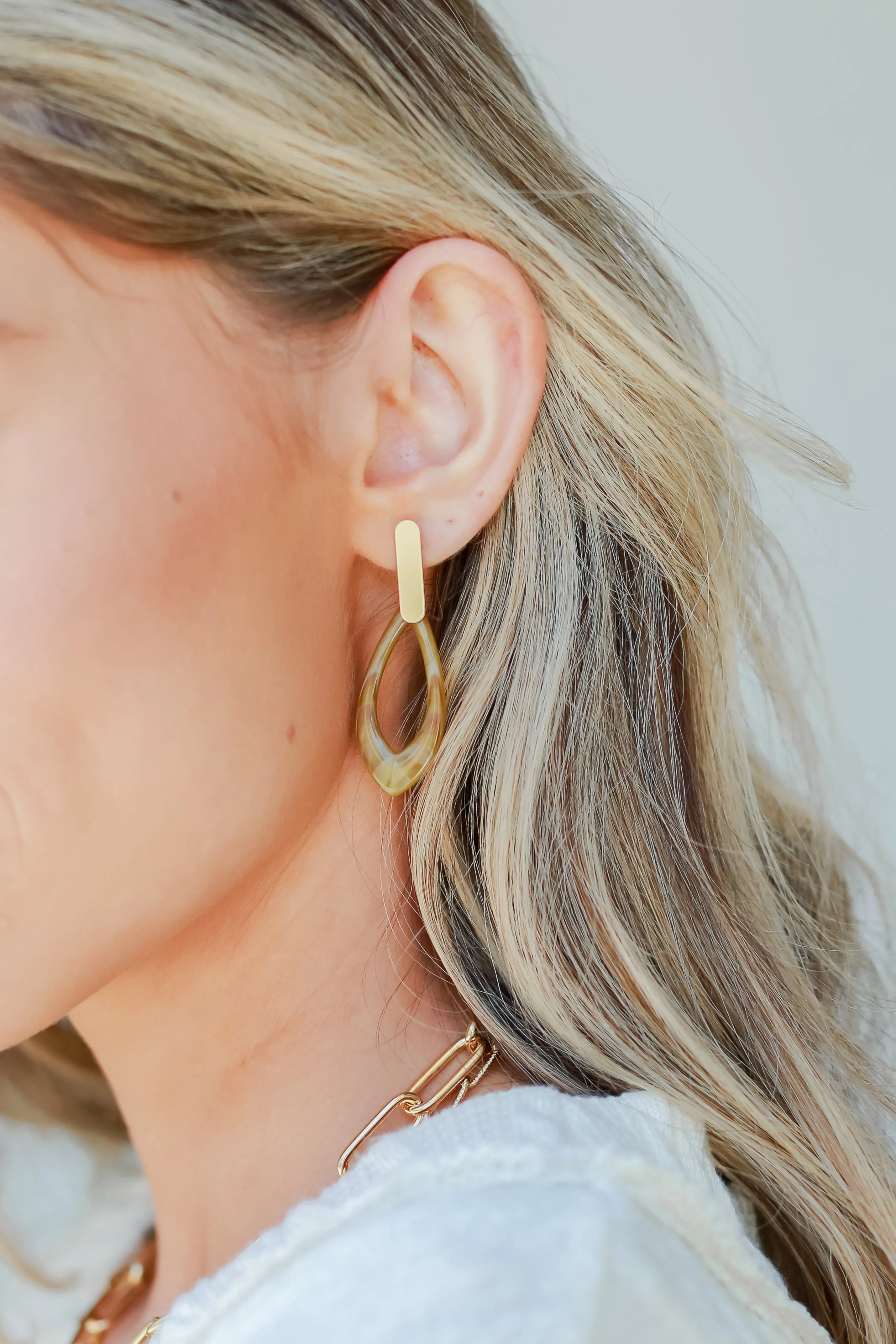 Demi Acrylic Drop Earrings