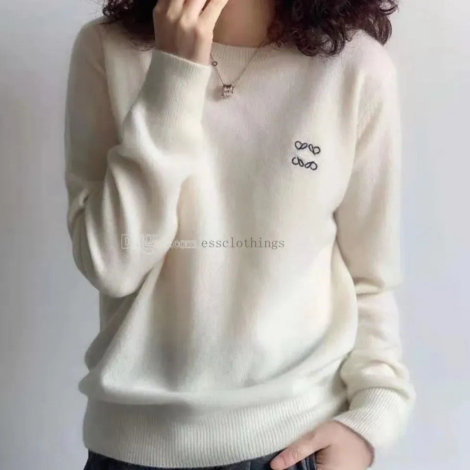 Designer Womens Sweaters loewees Sweater Knit sweatshirt Autumn and winter crew neck Long Slevee Cardigan Hoodie letter embroidery Clothing Casual Warm