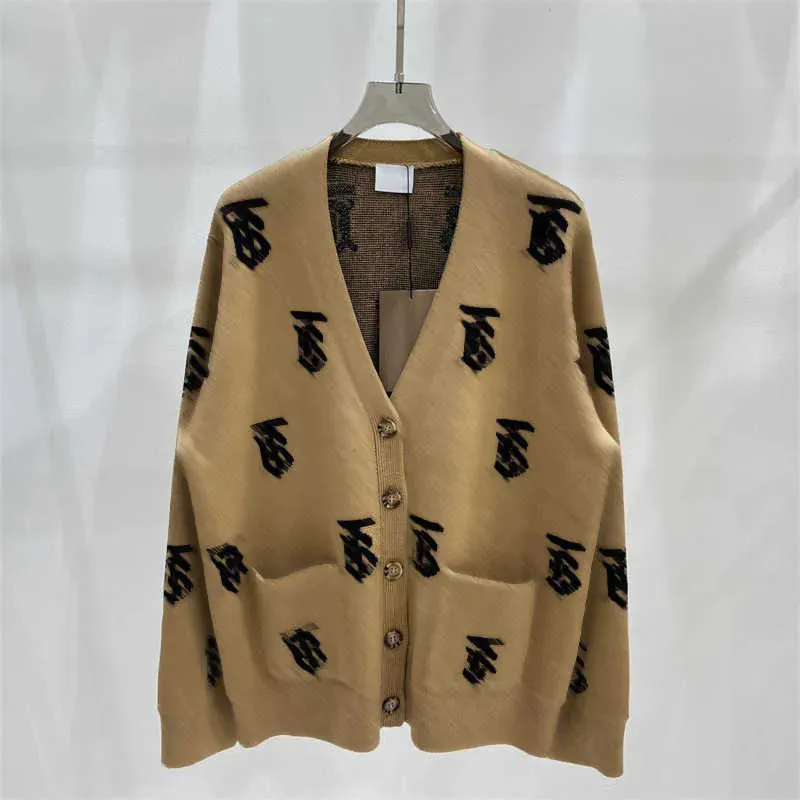 Fashionable Women Cardigan Sweaters Soft Cashmere Knit Tops Button Cardigans Design Green Striped Letter Decoration Fall Designer Personality Sweater