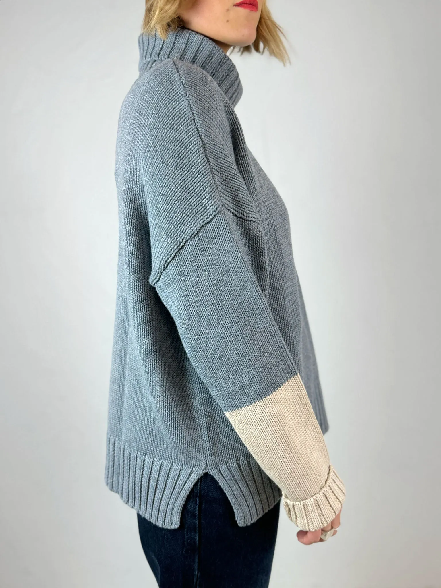 Hau Two-Tone Jumper - 3 Colours