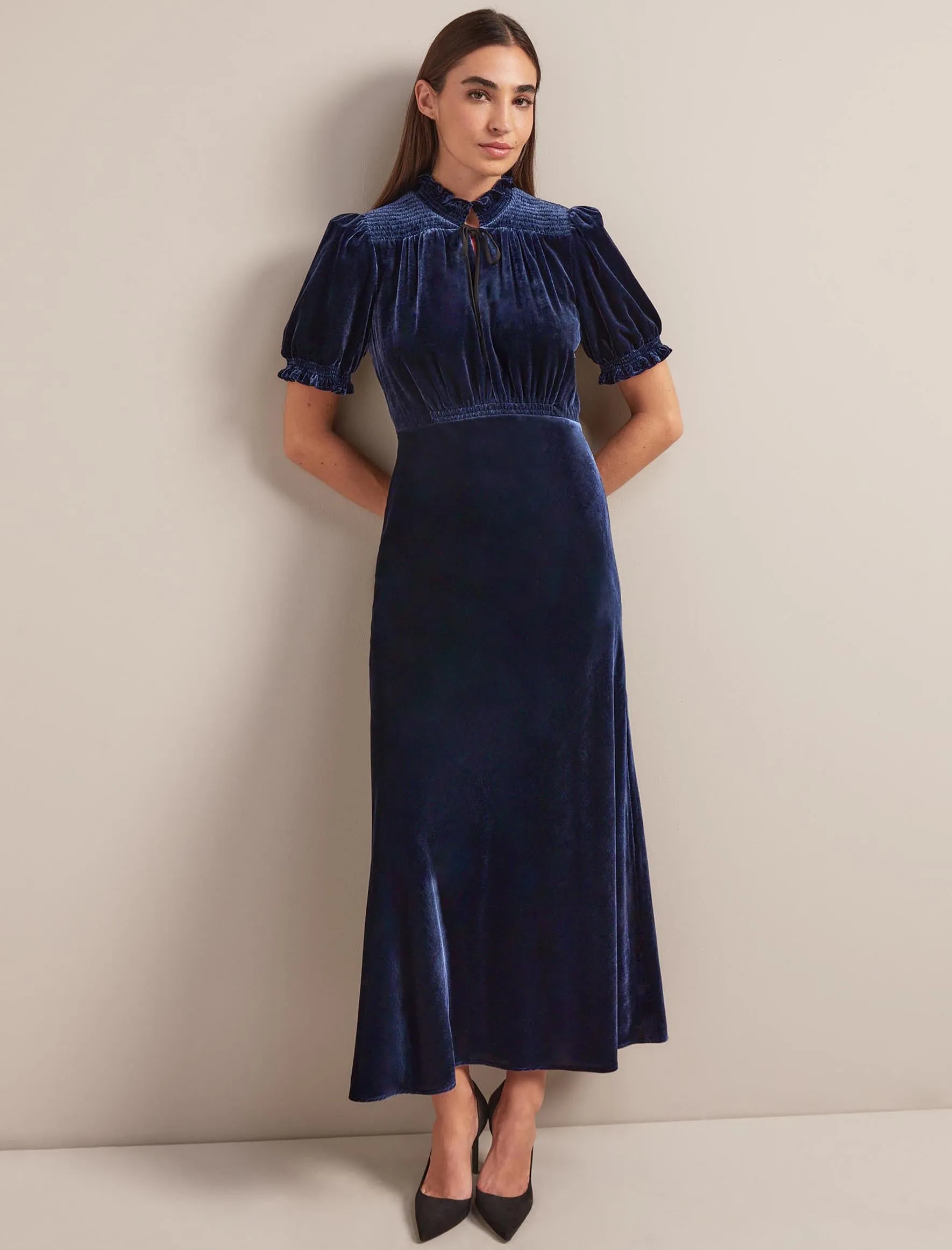 Irina Bias Cut Velvet Maxi Dress - Navy