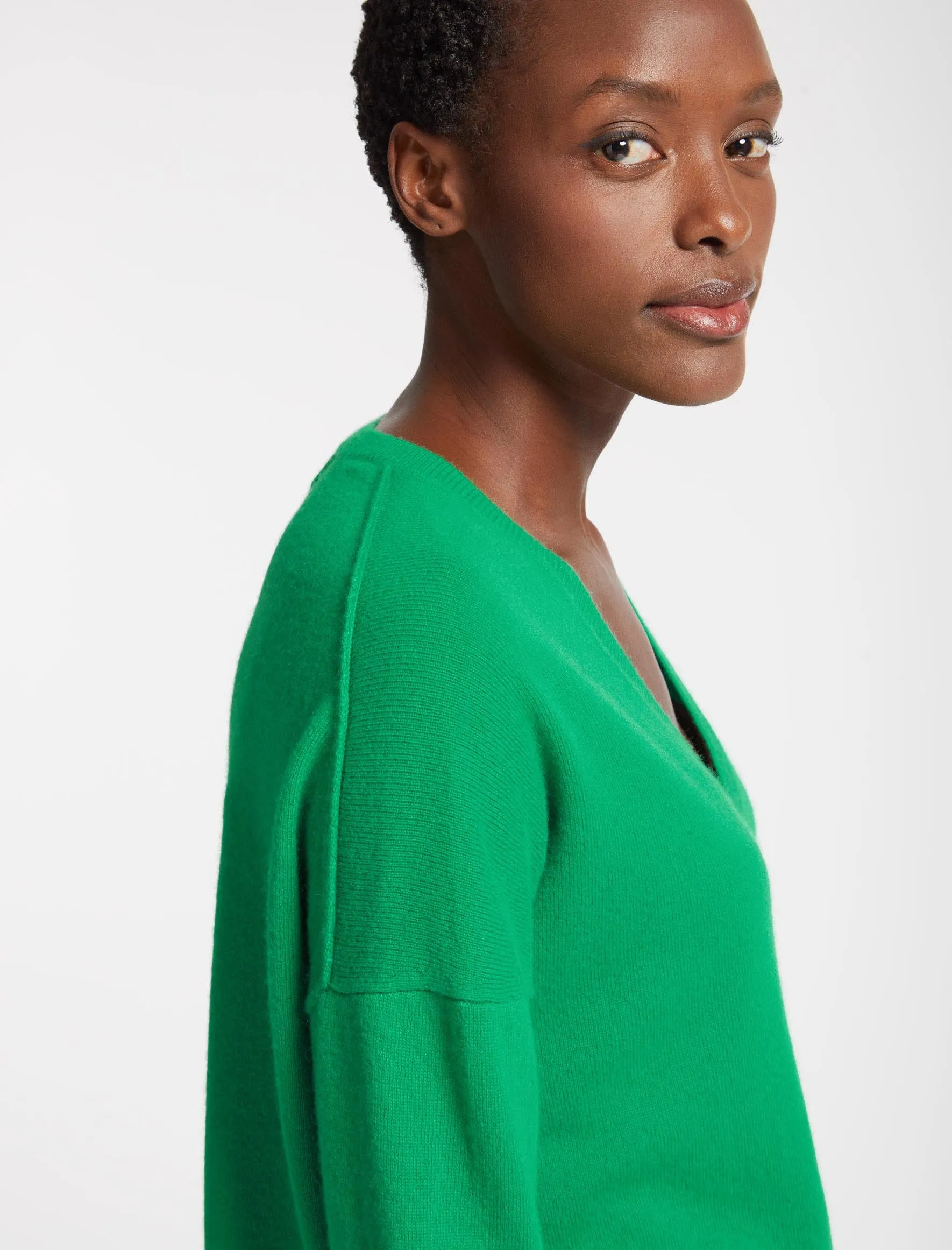 Joely Cashmere Curved Hem Boxy Jumper - Emerald Green