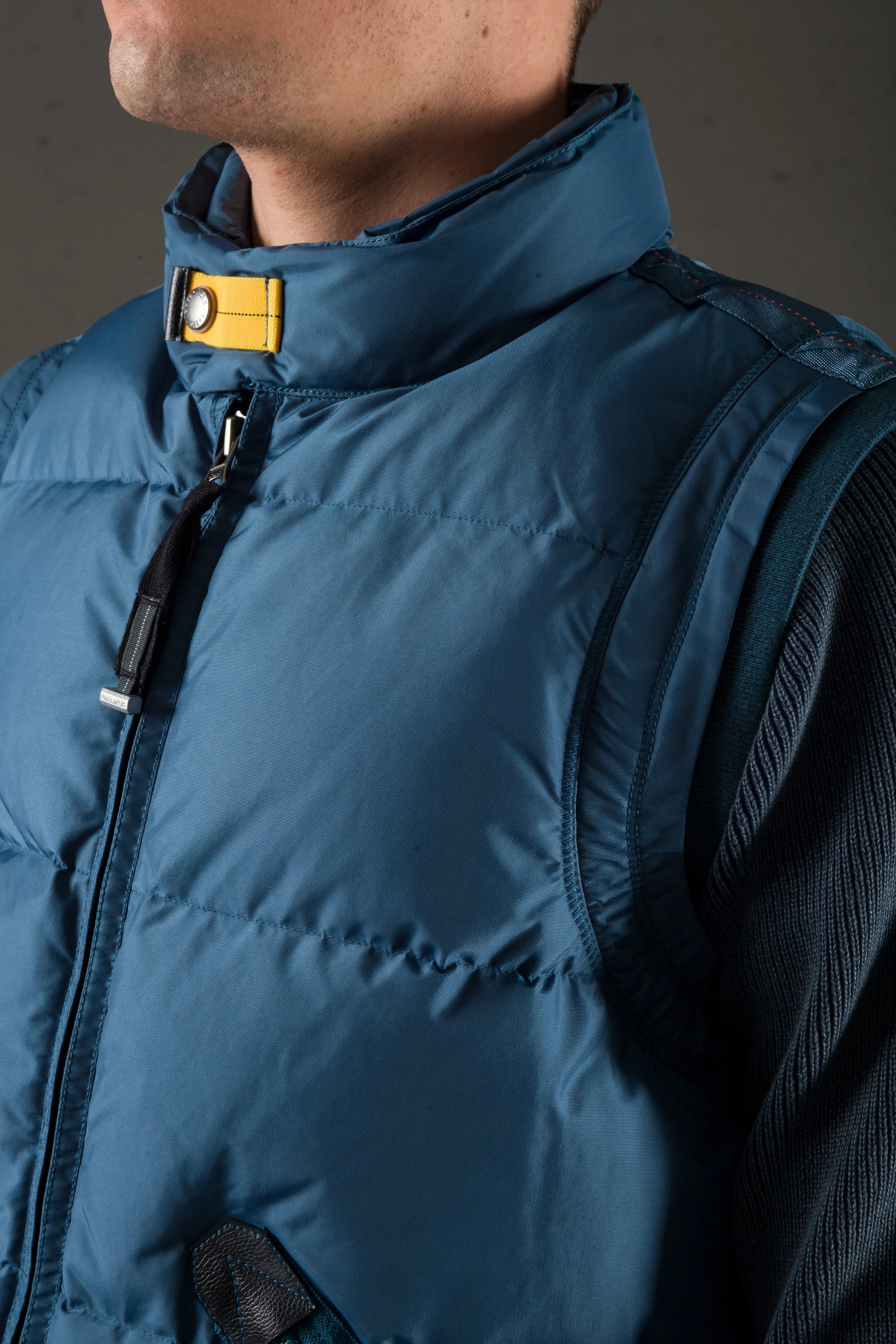 Kobuk Base Recycled Nylon Oxford Down-Filled Vest / Mallard Blue