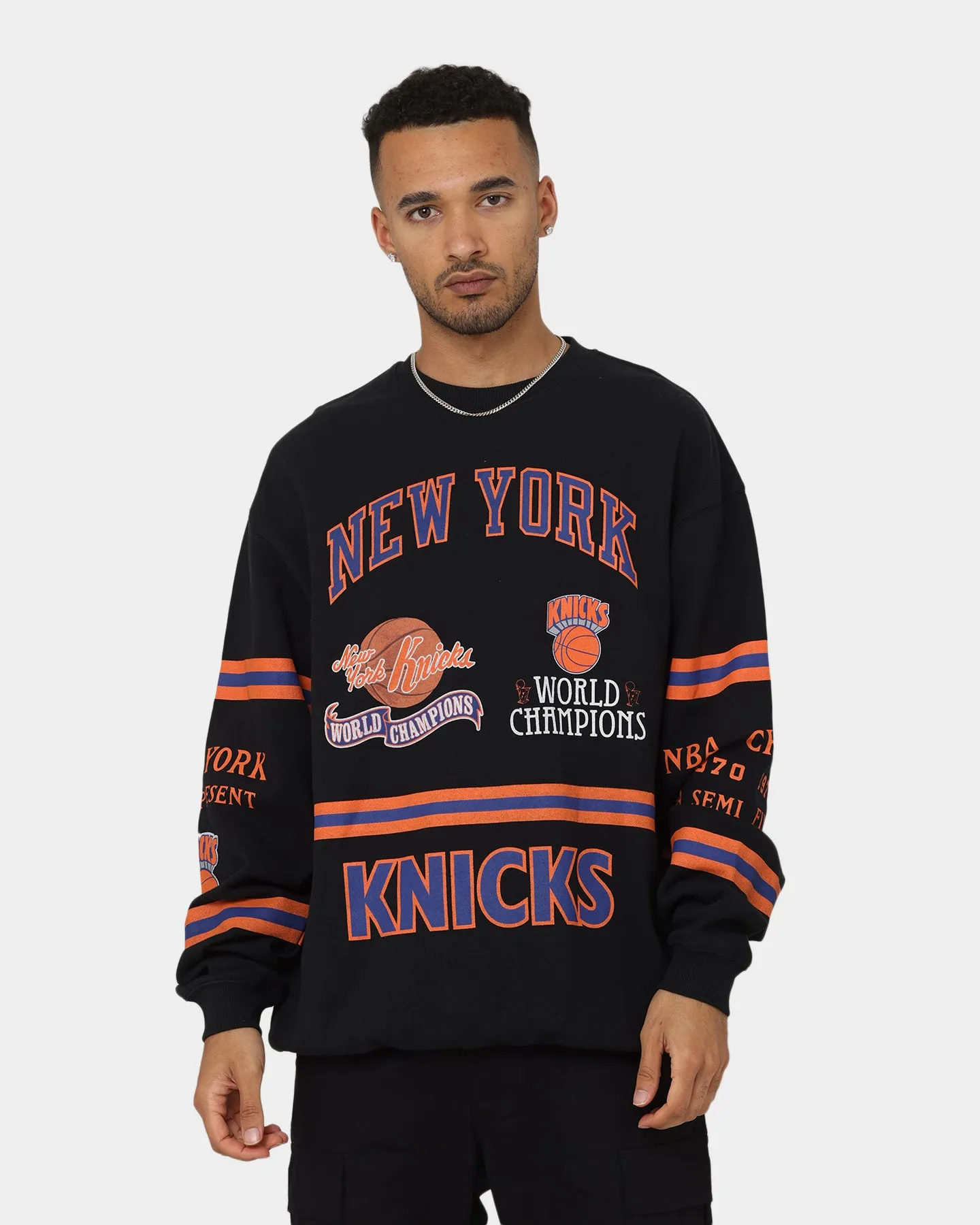 Mitchell & Ness New York Knicks World Champ Crewneck Faded Black