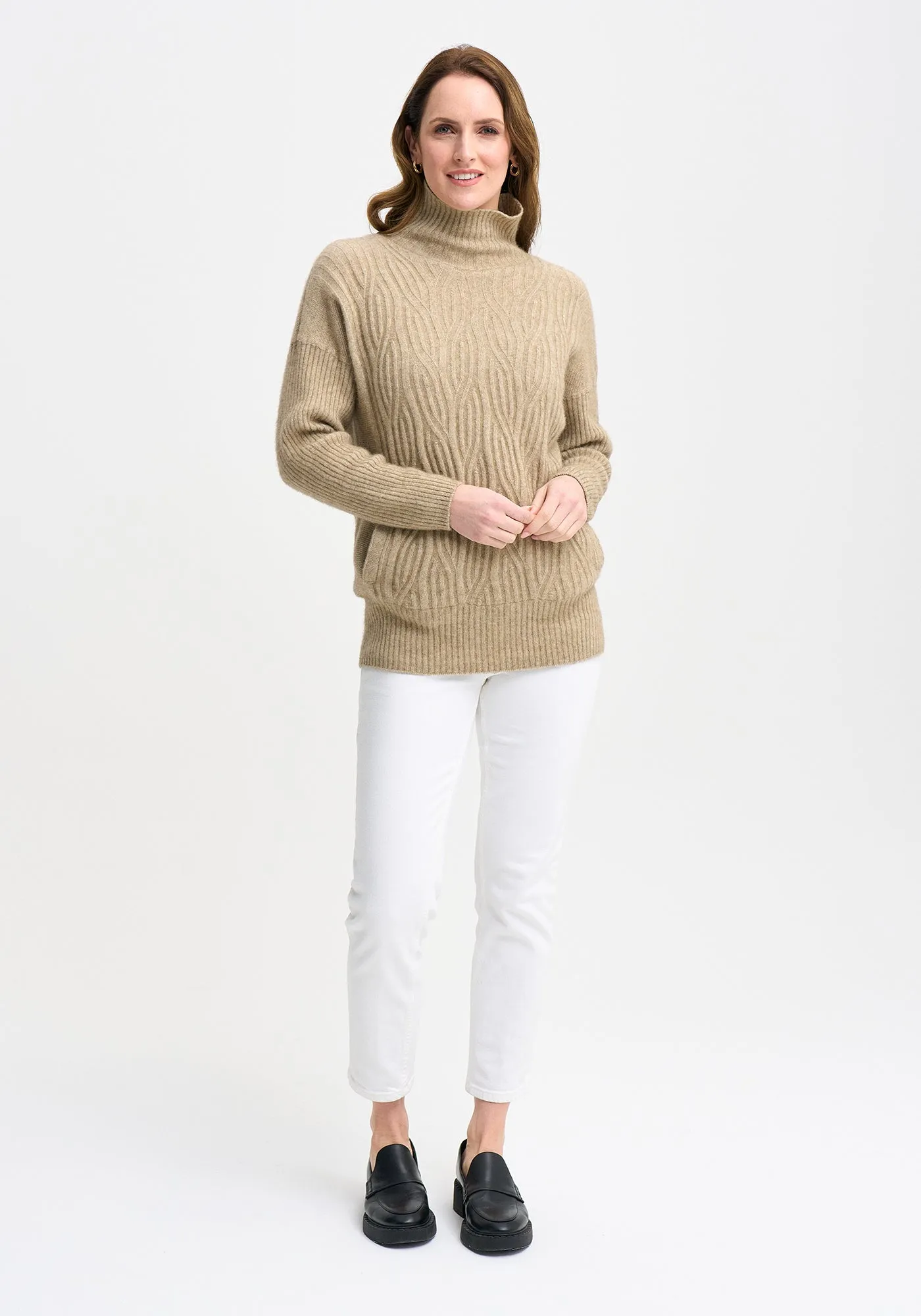 Neve Sweater