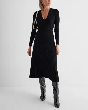 Ribbed V-Neck Long Sleeve Sweater Midi Dress in Pitch Black