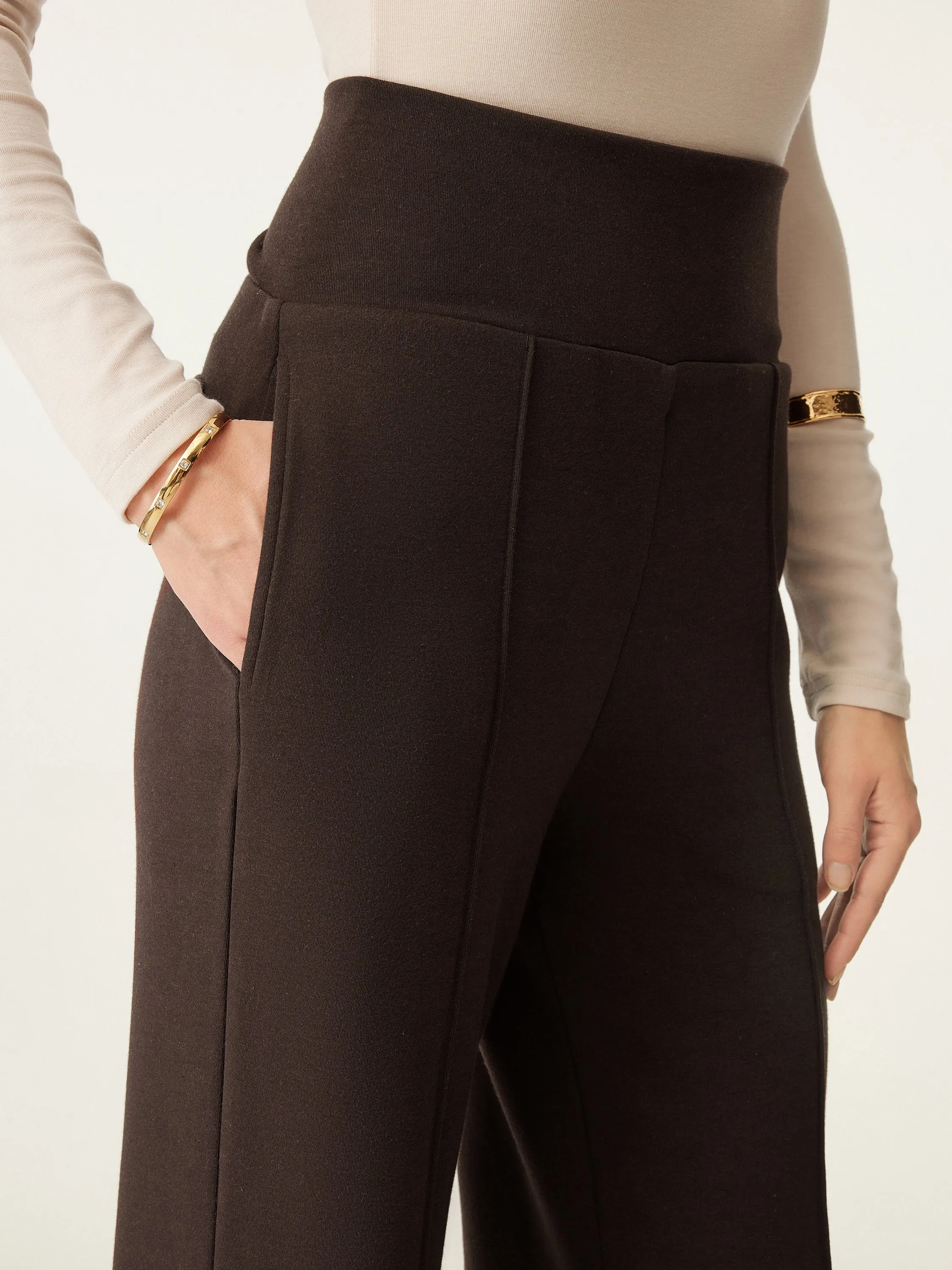 Tummy Warmer Pin-Tuck Pant