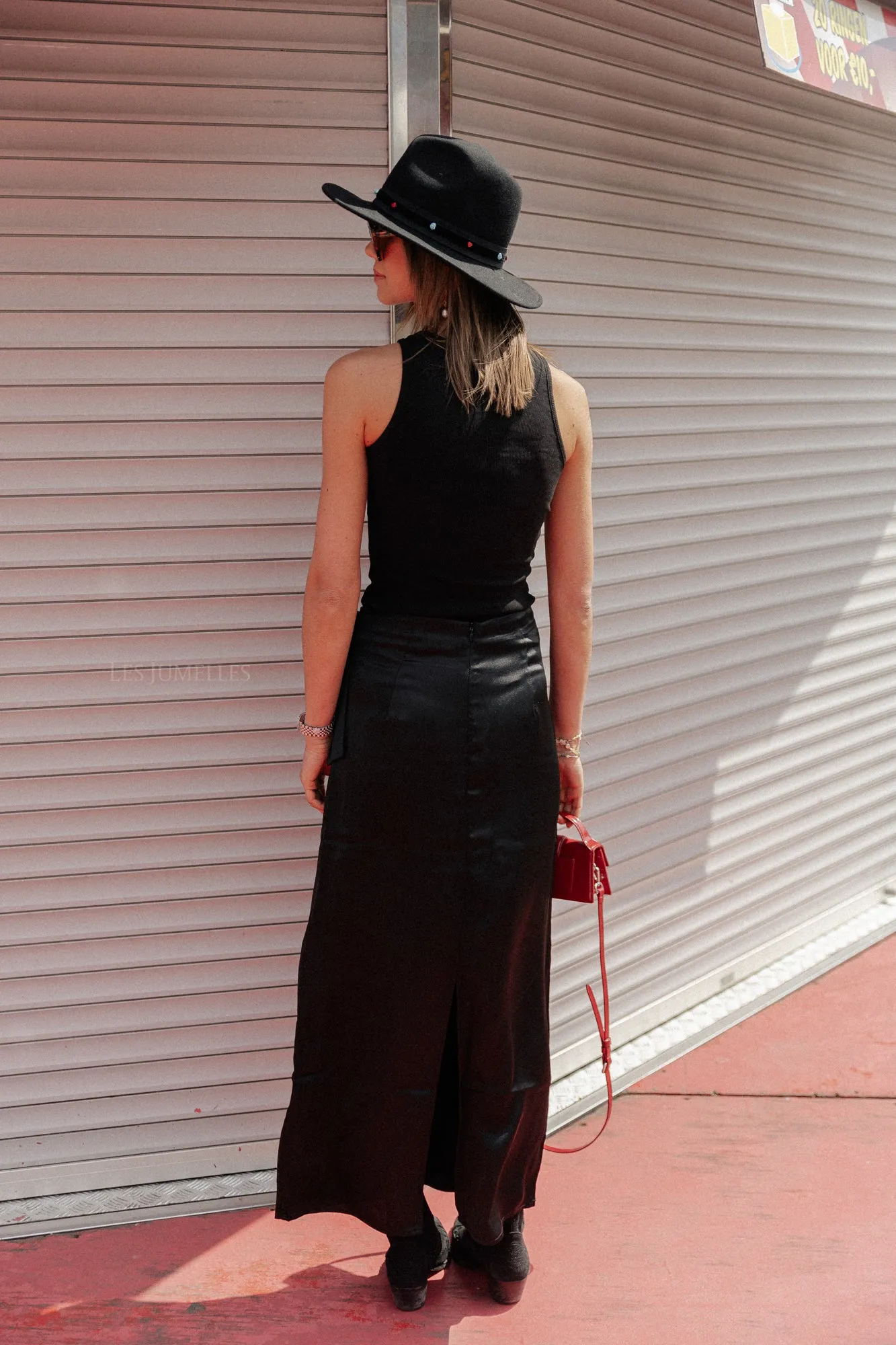 ViNoelle HW long skirt black