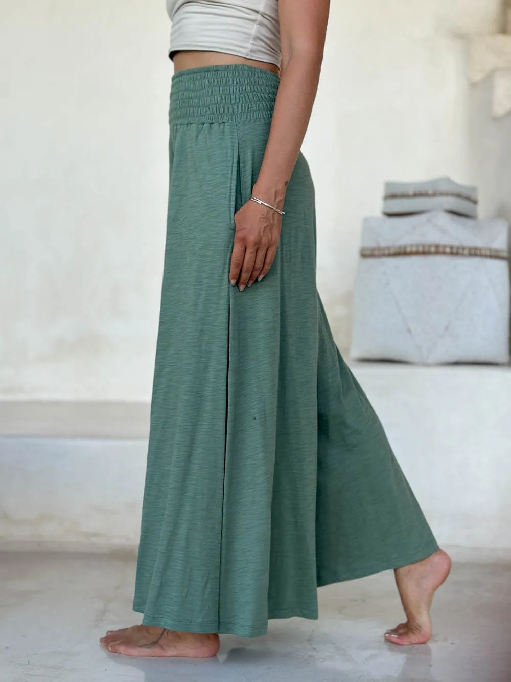 Wide Leg Flow Pant