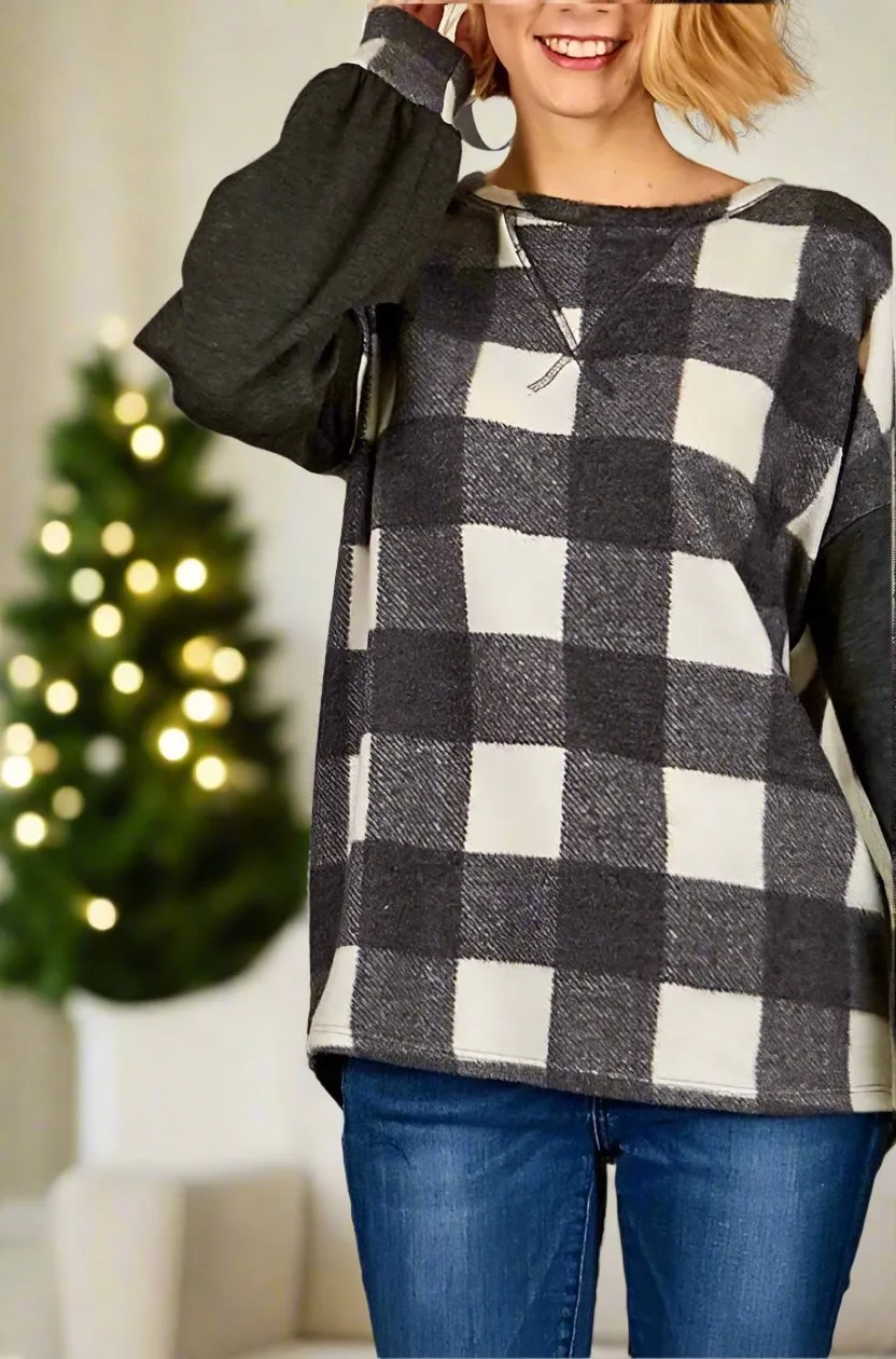 Womens Christmas Plaid Sweater, Long Sleeve Top, Sizes S/M/L, Black/White