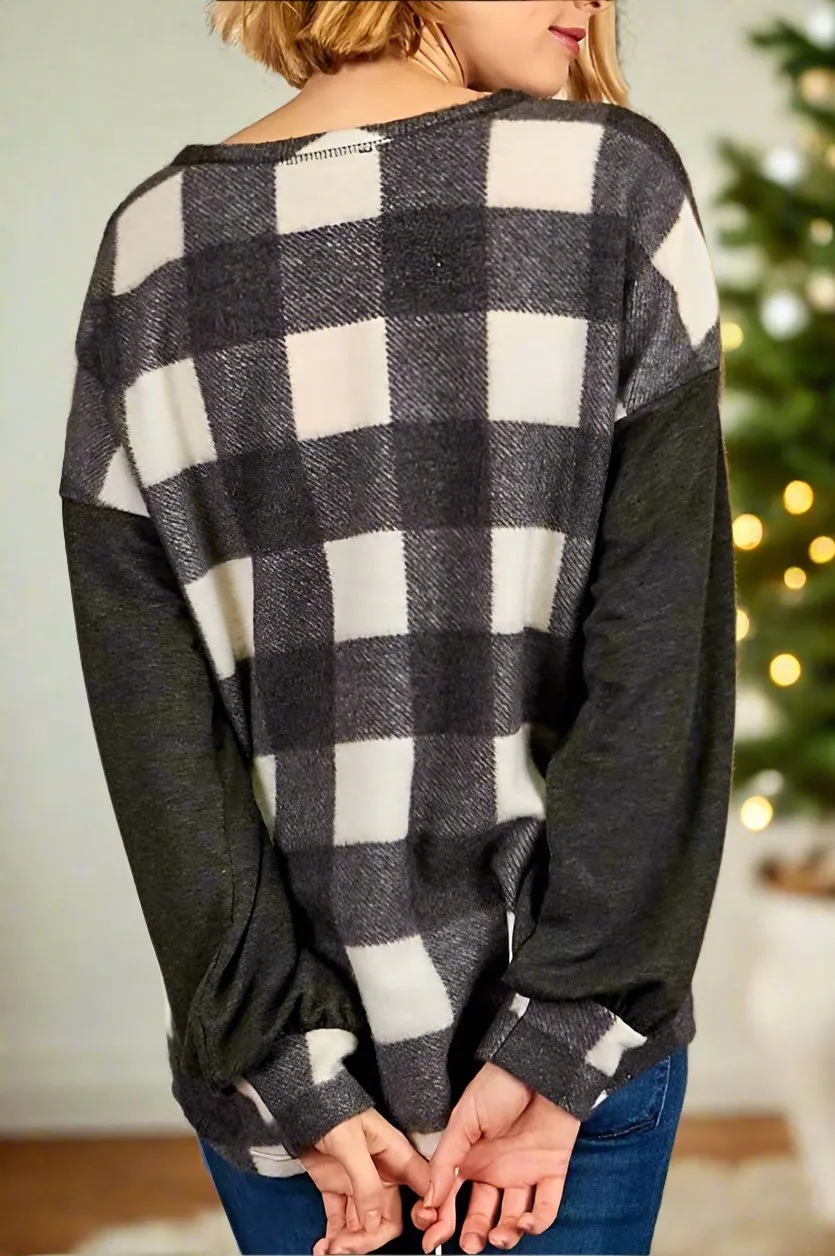 Womens Christmas Plaid Sweater, Long Sleeve Top, Sizes S/M/L, Black/White